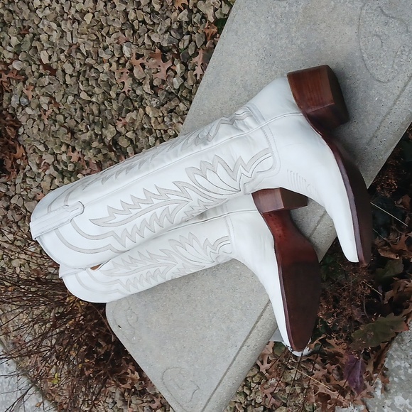 TECOVAS The Abby tall Leather boot, EUC. size 9.5B - Picture 7 of 15